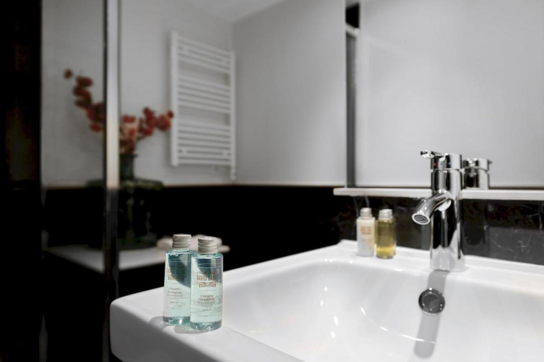 2 Bedrooms 1 Bathroom Furnished - Justicia - Executive Style - Mintystay Madryt Zewnętrze zdjęcie