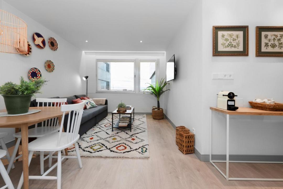 2 Bedrooms 1 Bathroom Furnished - Justicia - Executive Style - Mintystay Madryt Zewnętrze zdjęcie