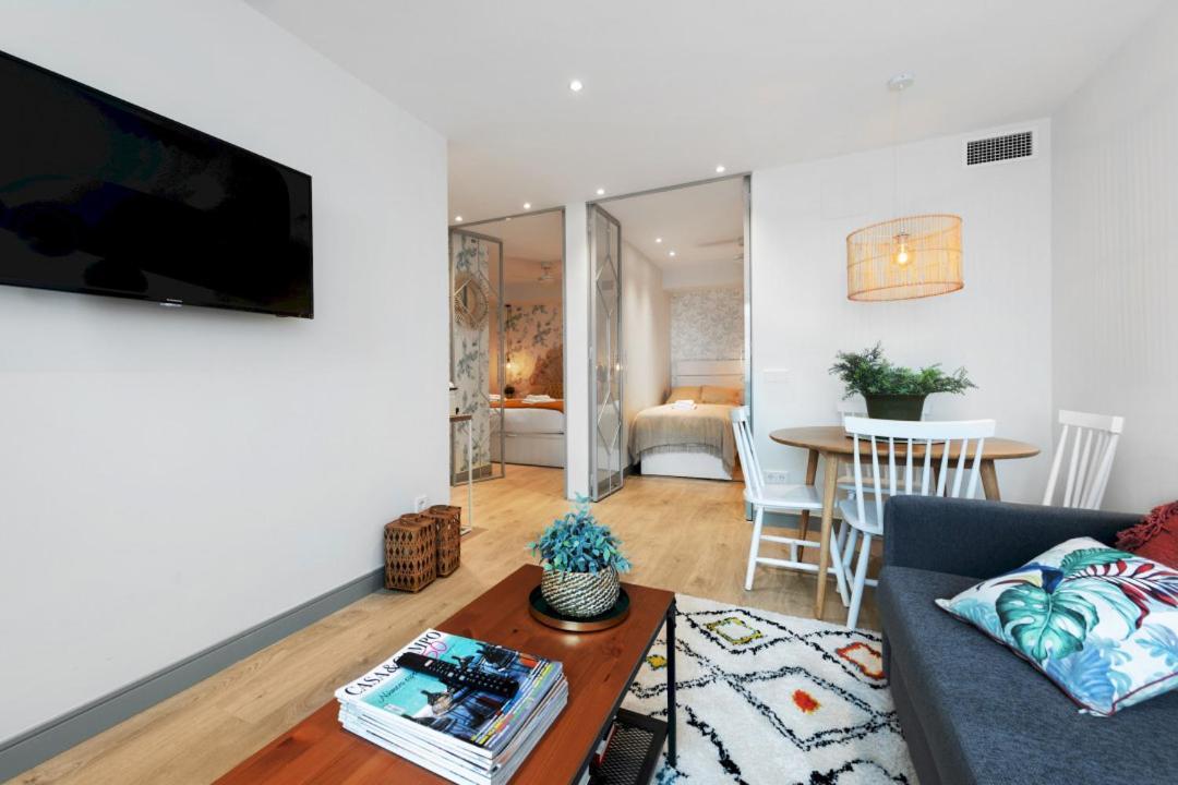 2 Bedrooms 1 Bathroom Furnished - Justicia - Executive Style - Mintystay Madryt Zewnętrze zdjęcie